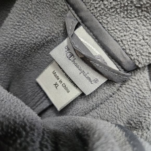 C9 by Champion black fleece lined zip front mid weight jacket size XL - Picture 8 of 9